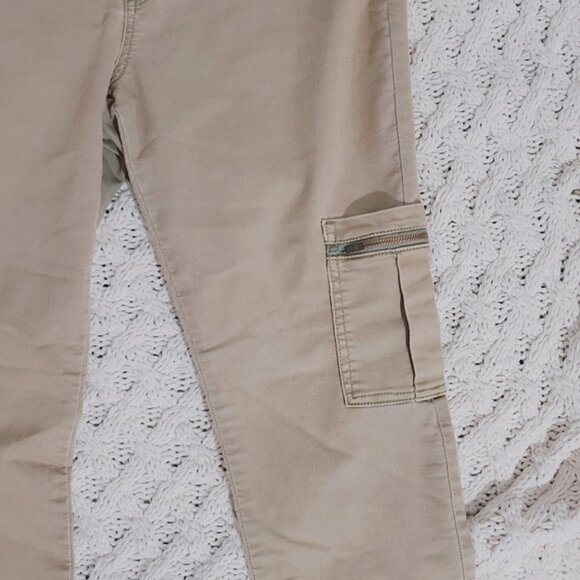 Design Lab Womens Mid Rise Sand Khaki Slim Straight Cargo Utility Pants- 31 - Picture 11 of 13